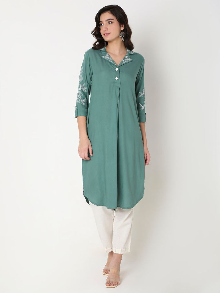 Regular Fit Embroidered Kurta