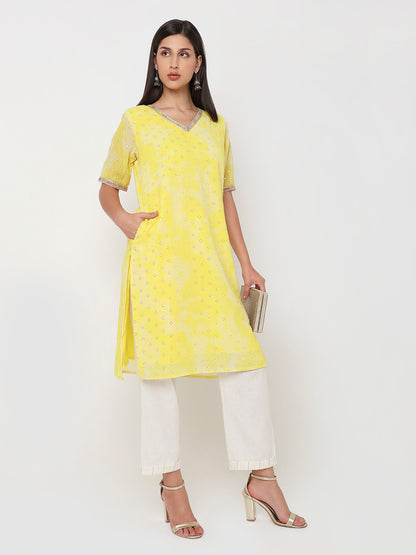 Straight Fit Embellished Kurta