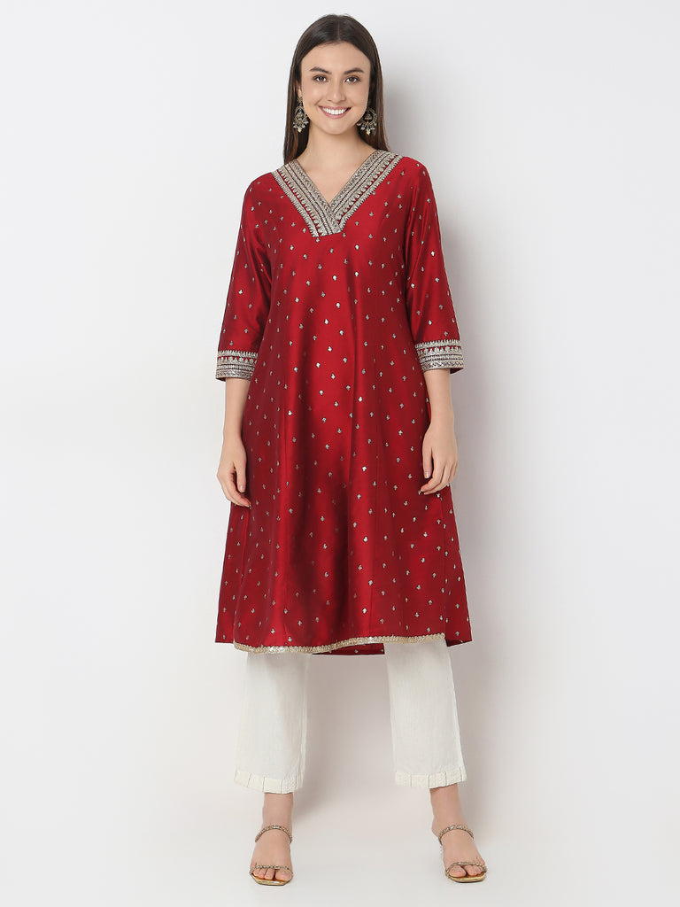 Flare Fit Embellished Kurta