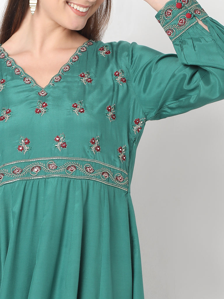 Flare Fit Embroidered Straight Kurta