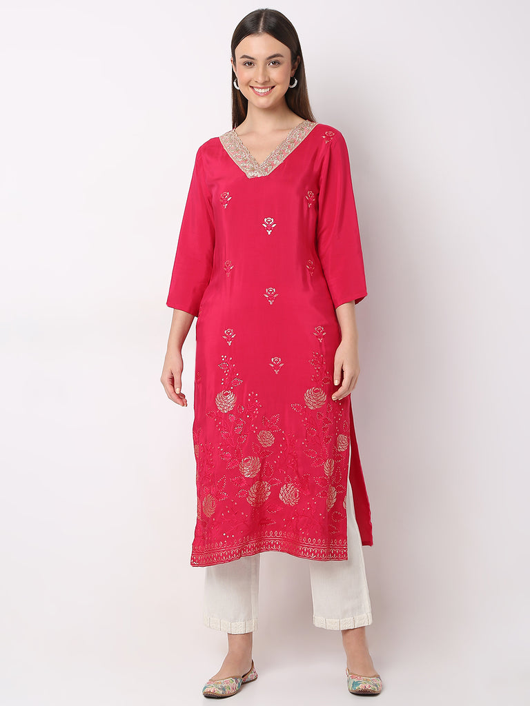 Straight Fit Embroidered Kurta