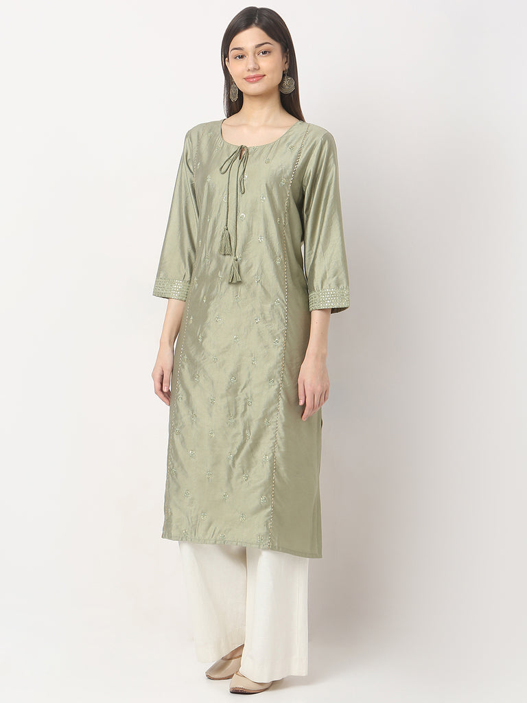 Regular Fit Embroidered Kurta