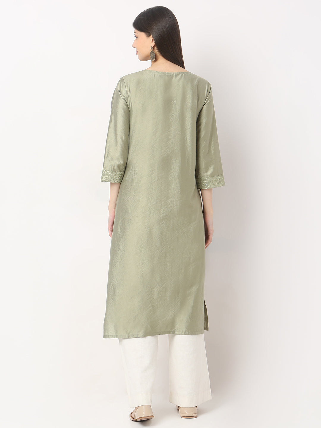 Regular Fit Embroidered Kurta