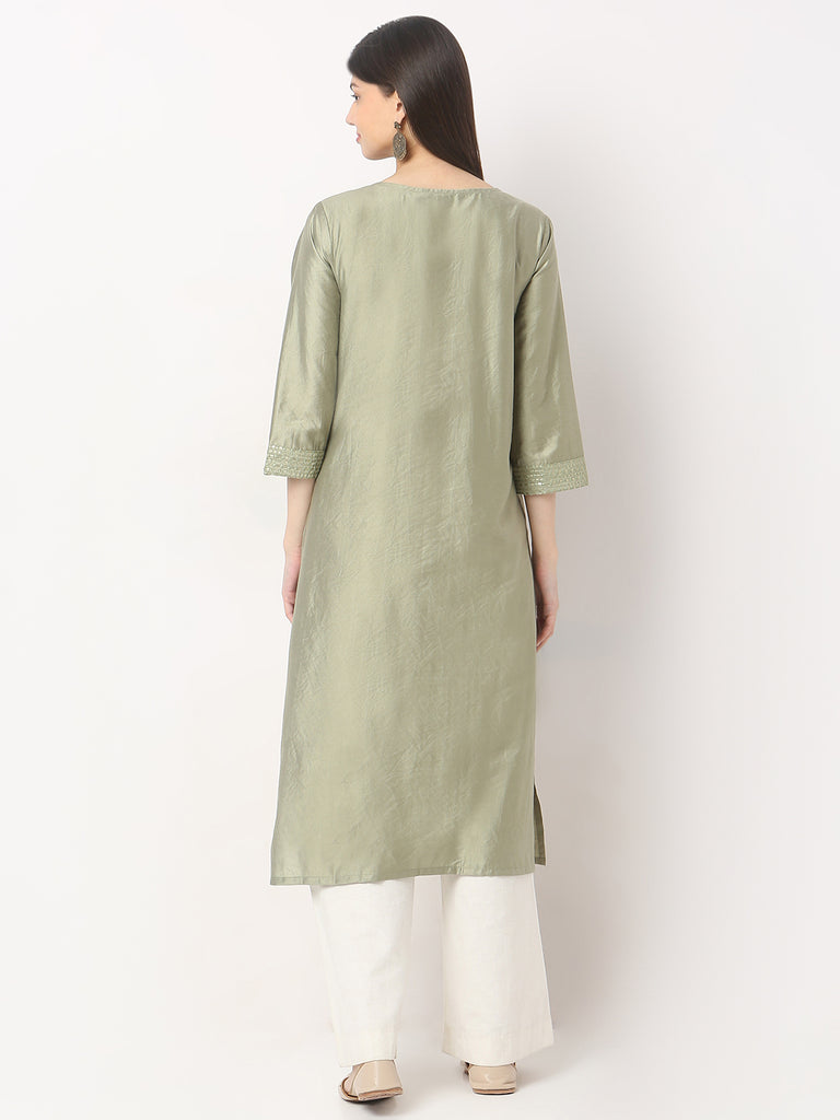 Regular Fit Embroidered Kurta