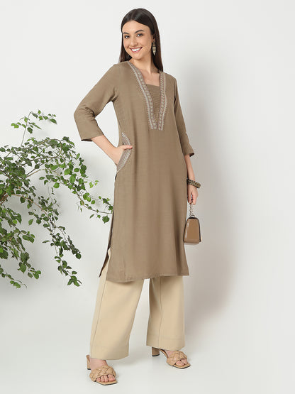 Regular Fit Solid Kurta