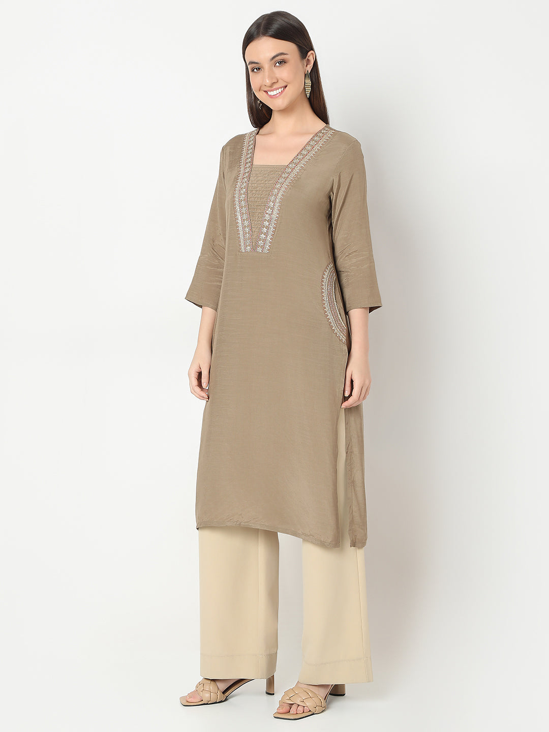 Regular Fit Solid Kurta