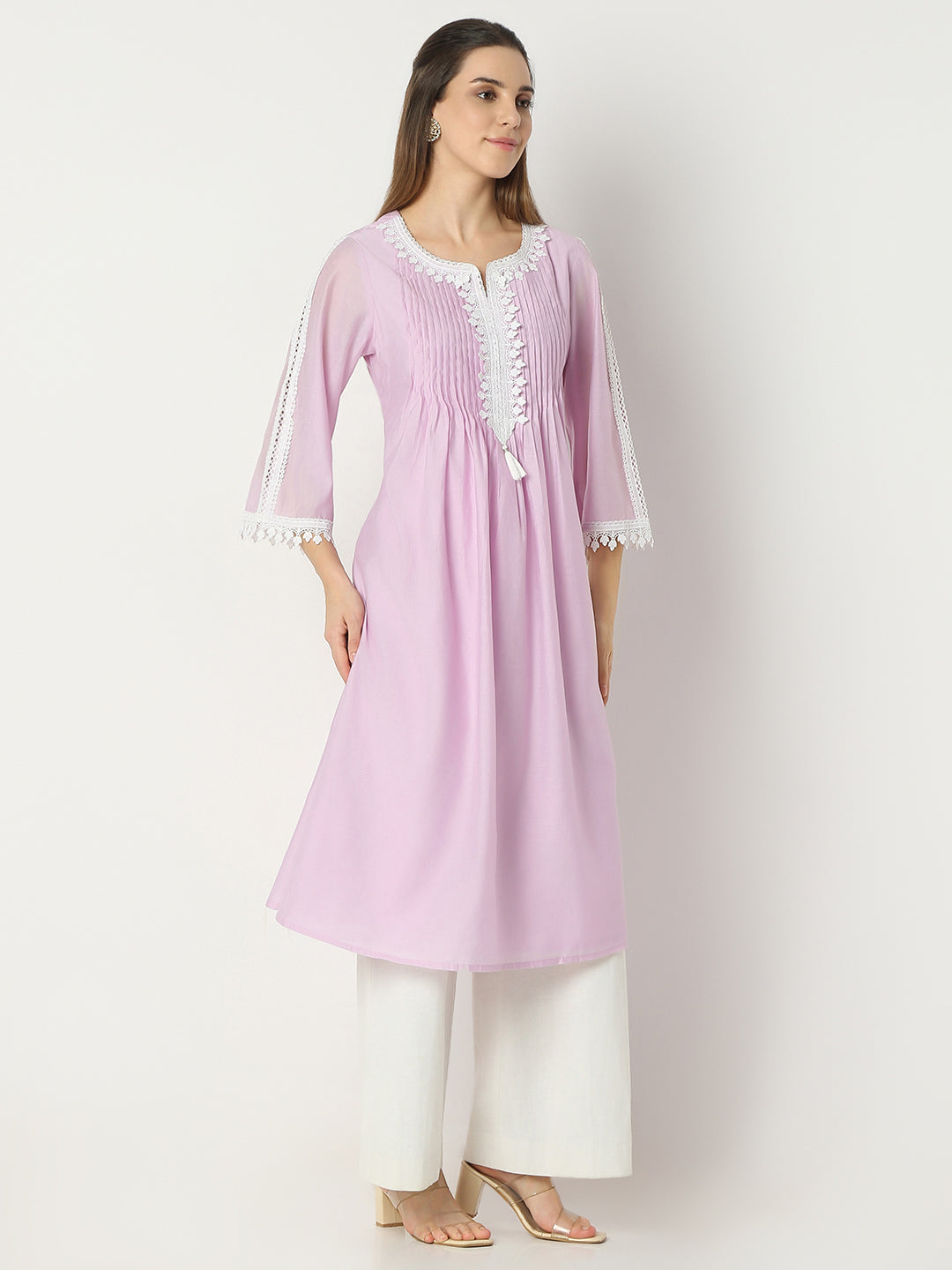 Flare Fit Solid Round Neck Kurta