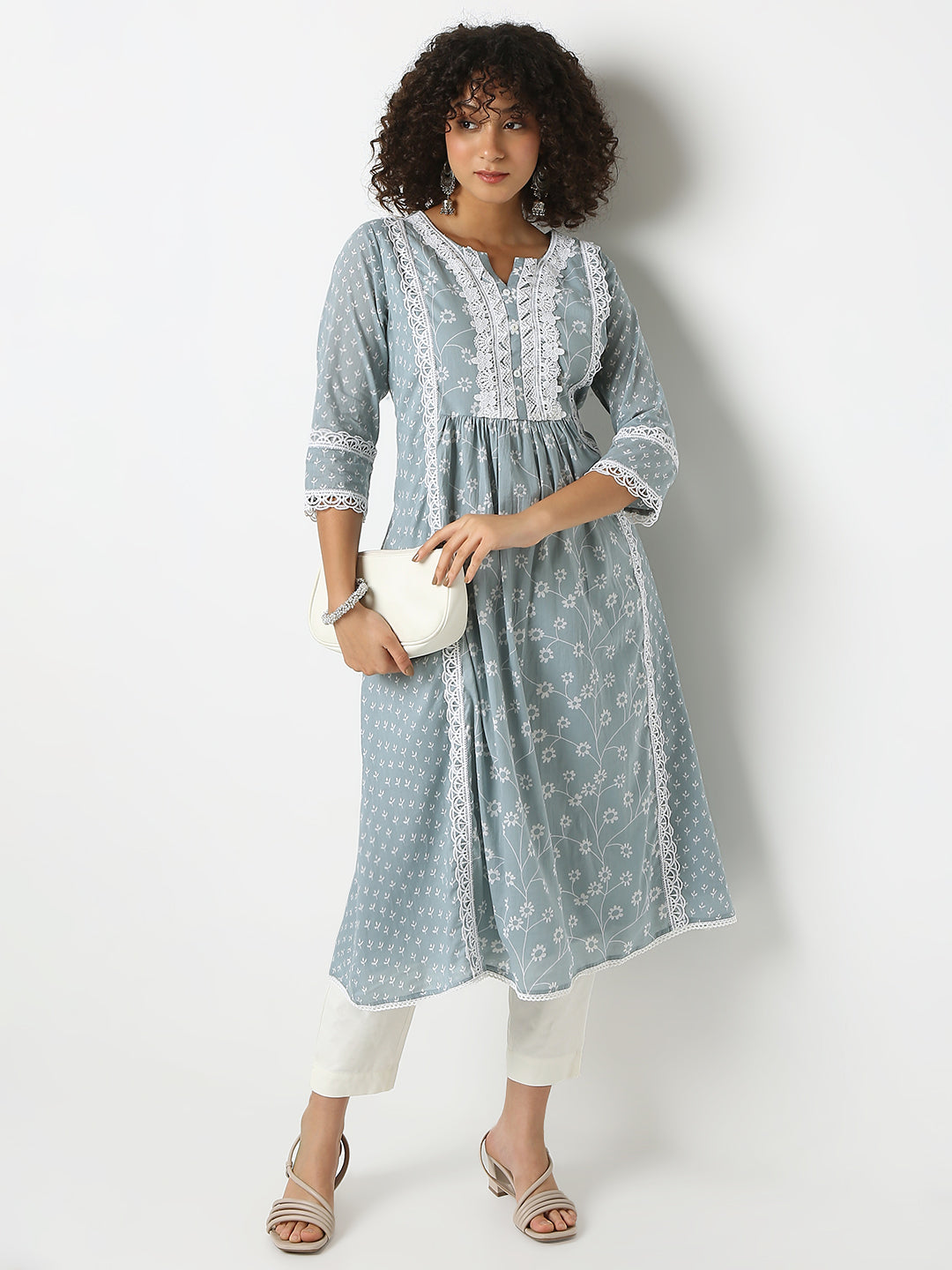 Regular Fit Printed Round Neck Three-Fourth Sleeve Kurta