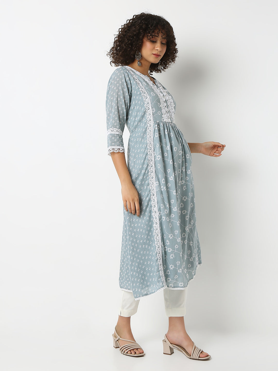 Regular Fit Printed Round Neck Three-Fourth Sleeve Kurta