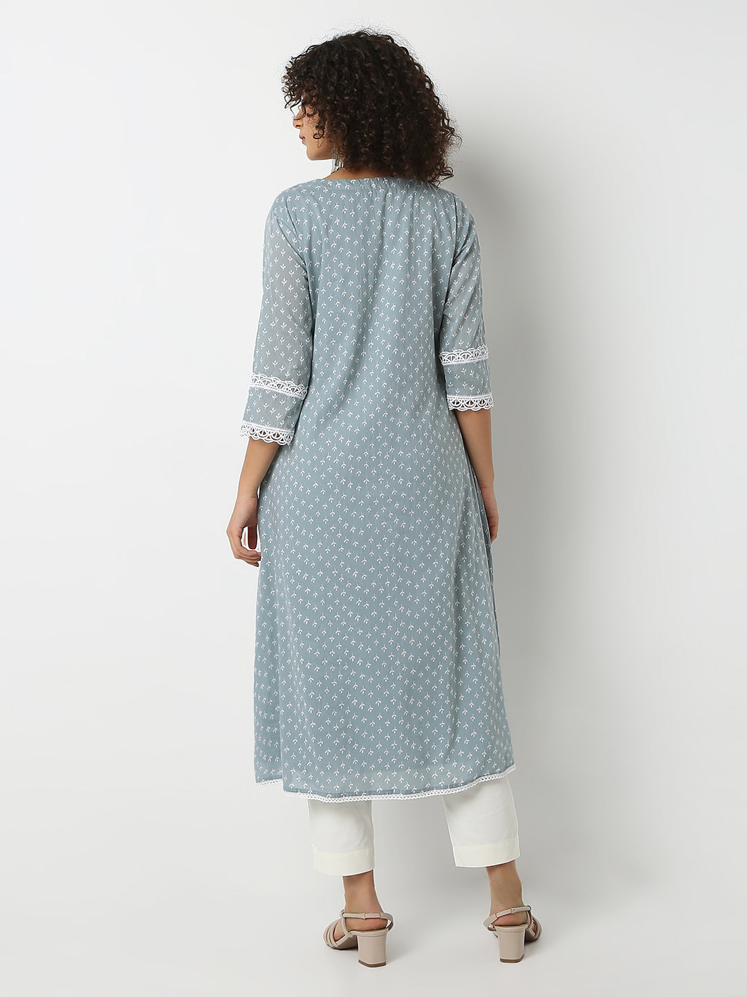 Regular Fit Printed Round Neck Three-Fourth Sleeve Kurta