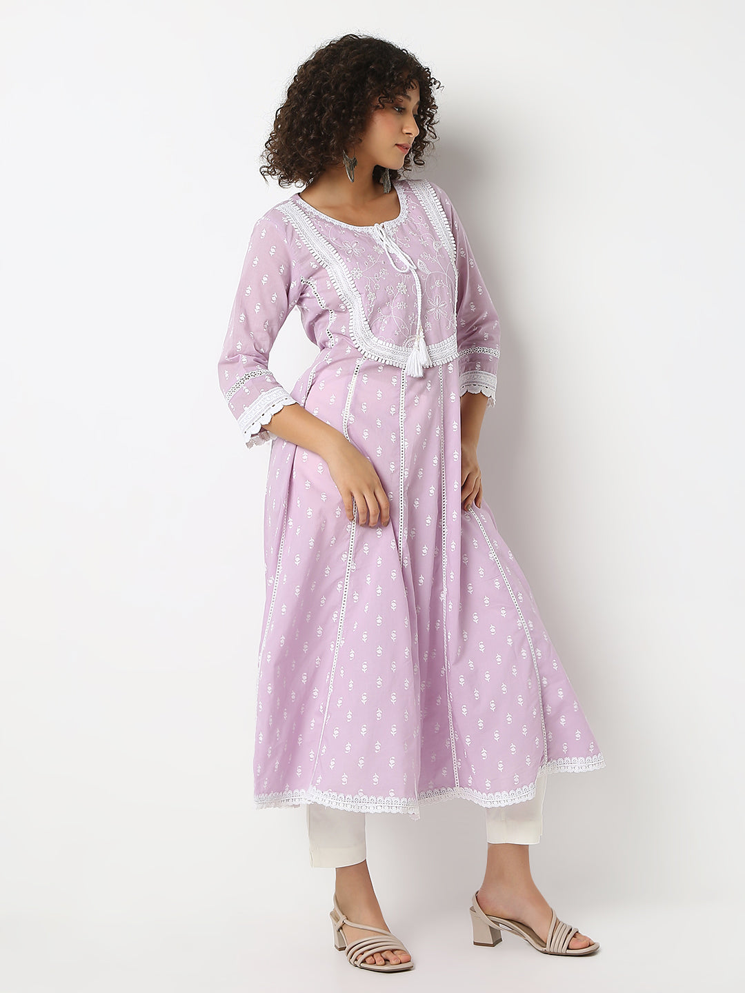 Regular Fit Embroidered Round Neck Three-Fourth Sleeve Kurta