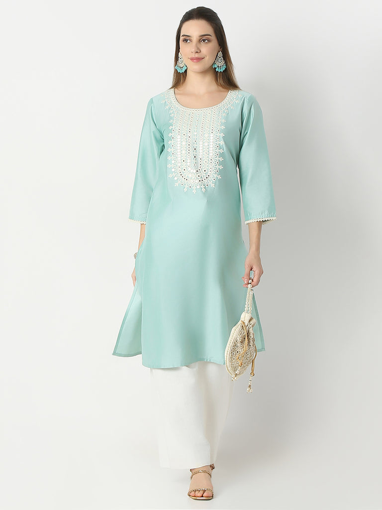 Regular Fit Embroidered Round Neck Kurta