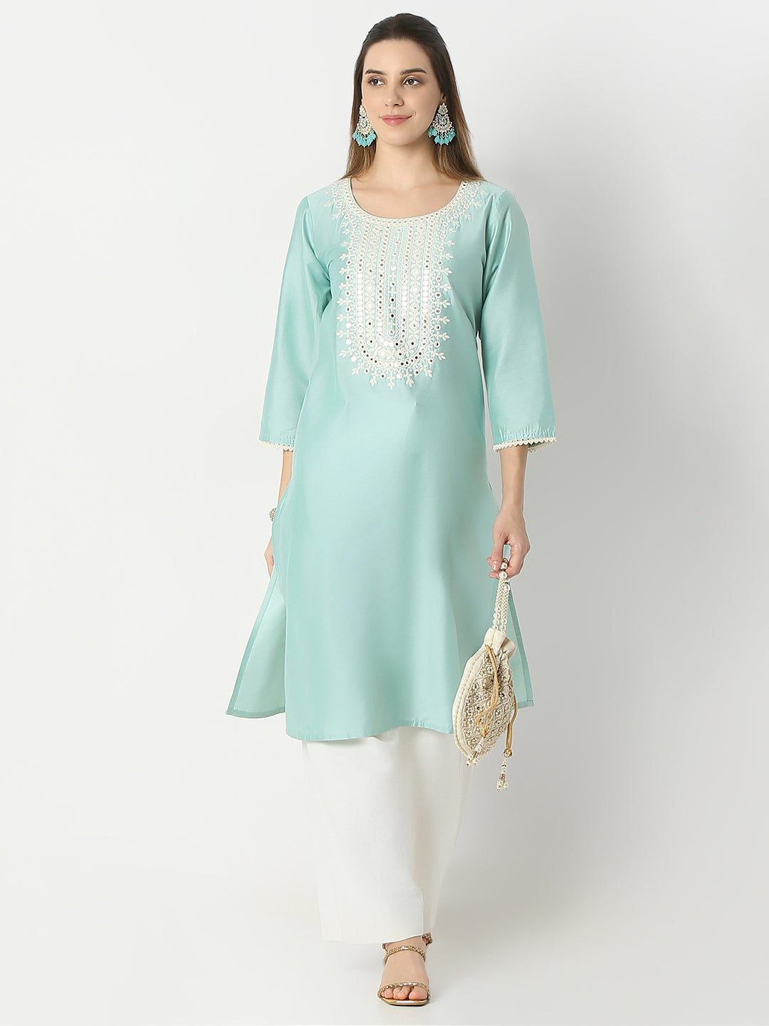 Regular Fit Embroidered Round Neck Kurta