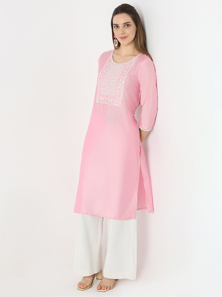 Regular Fit Embroidered Round Neck Kurta