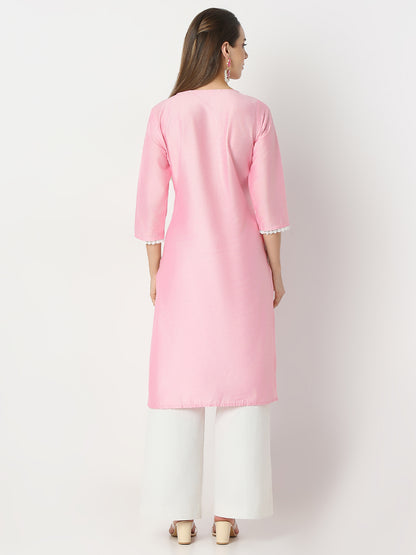 Regular Fit Embroidered Round Neck Kurta