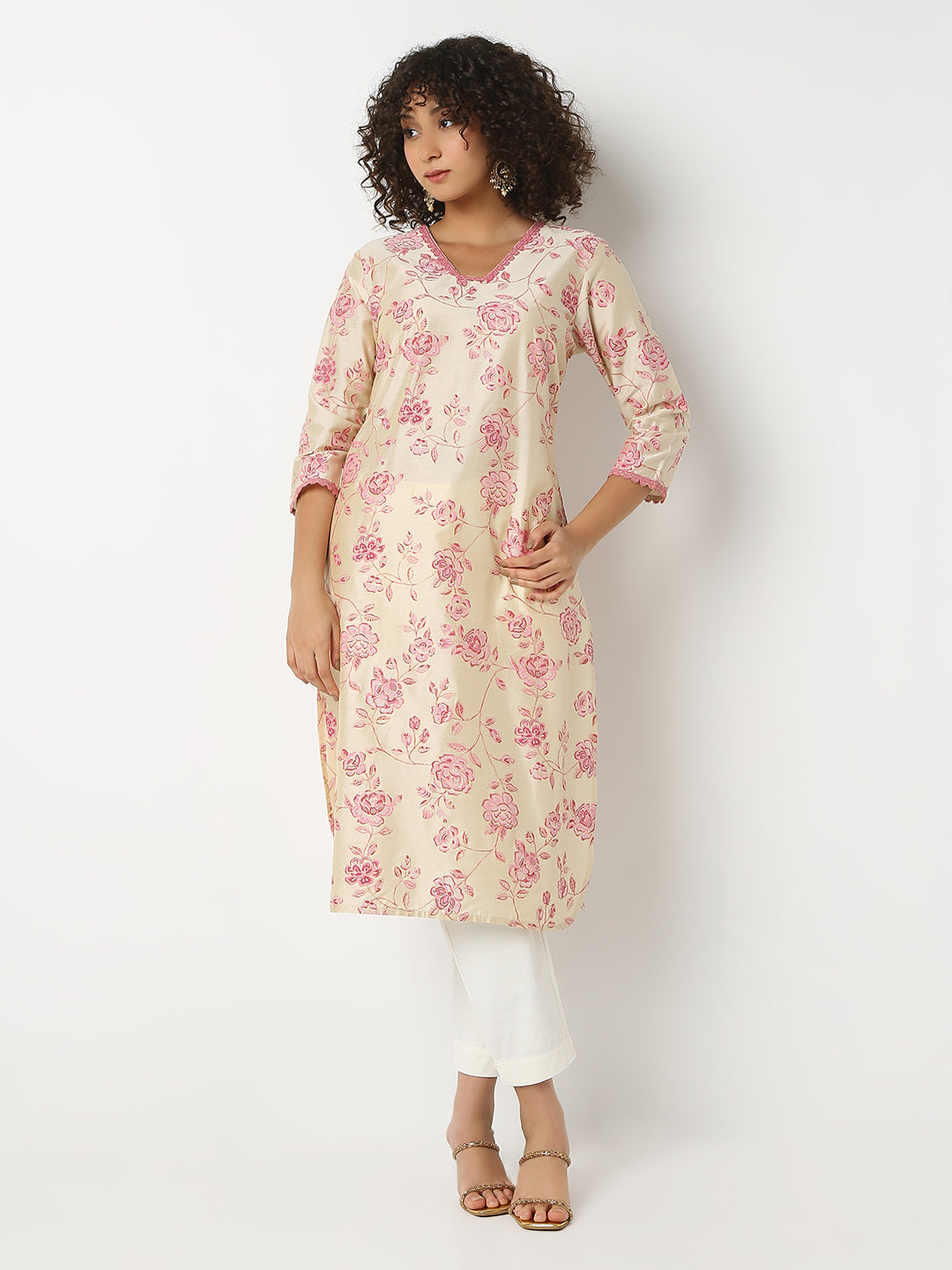 Regular Fit Printed V-Neck Three-Fourth Sleeve Kurta