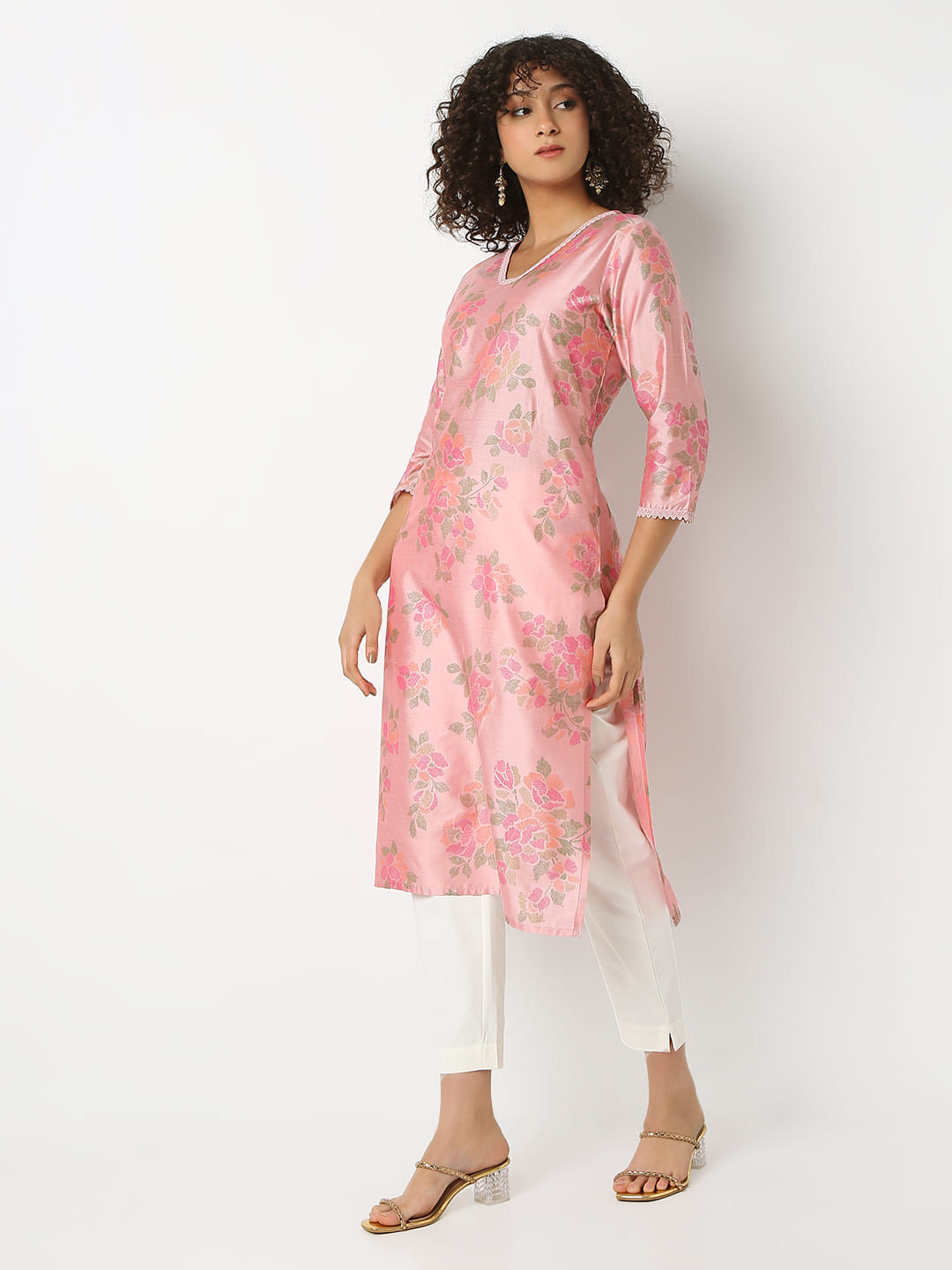 Straight Fit Printed V-Neck Kurta