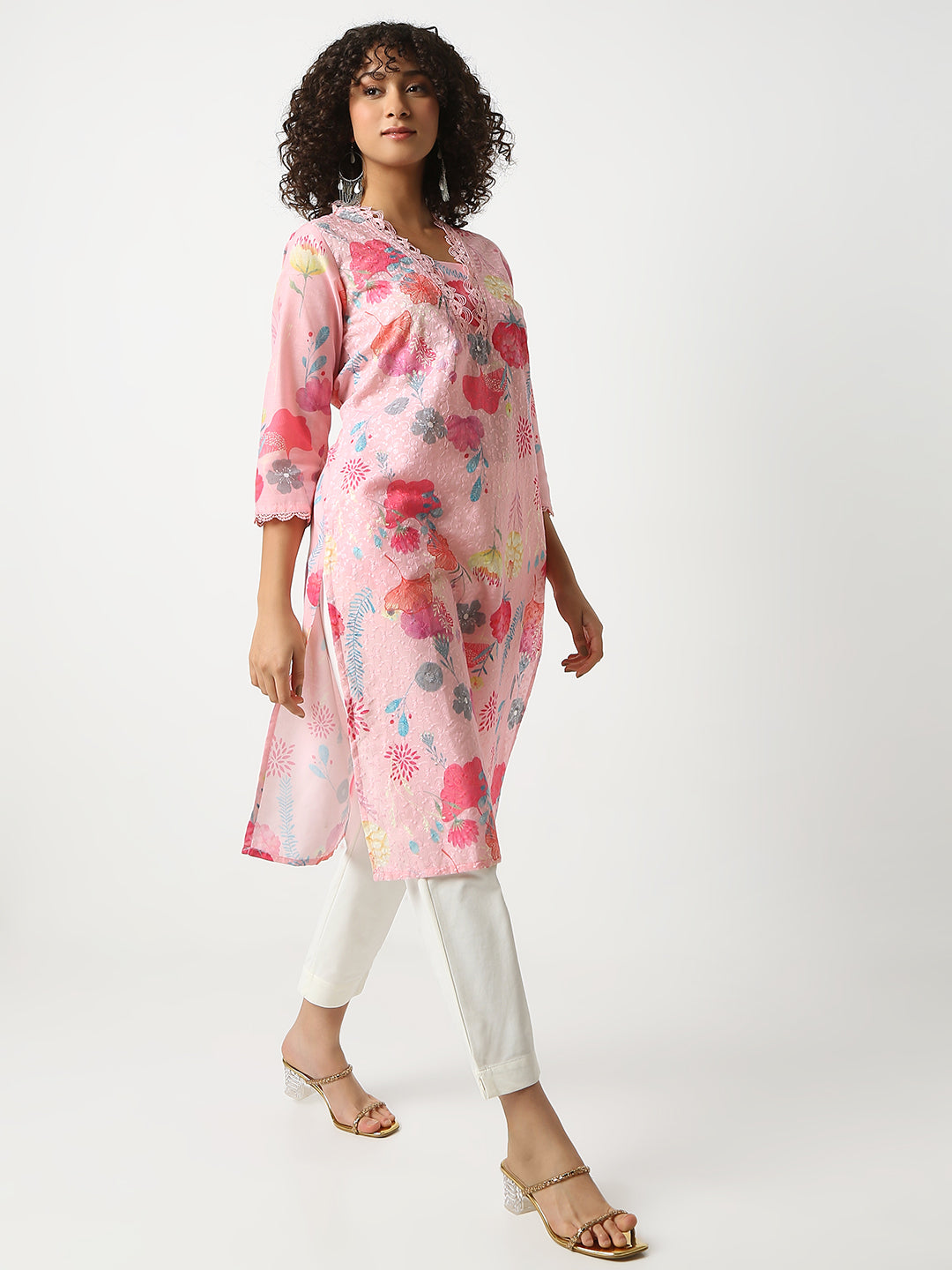 Regular Fit Printed V-Neck Three-Fourth Sleeve Kurta