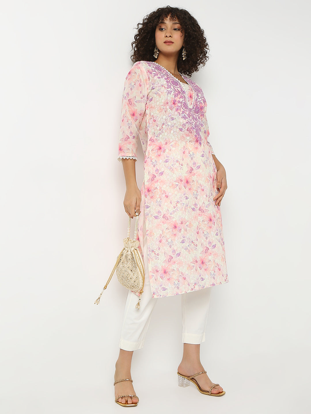 Regular Fit Printed V-Neck Three-Fourth Sleeve Kurta