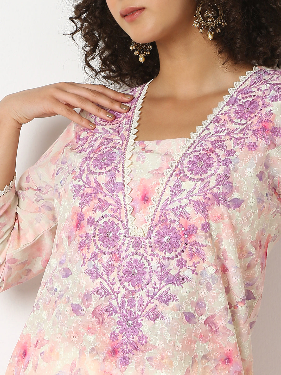 Regular Fit Printed V-Neck Three-Fourth Sleeve Kurta