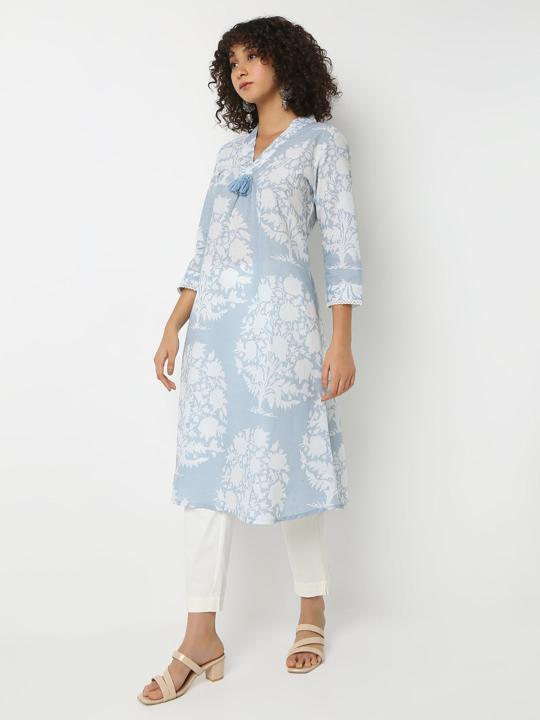 Printed V-Neck Three-Fourth Sleeve Kurta
