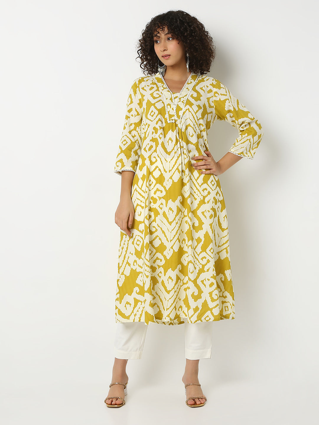Flare Fit Printed V-Neck Three-Fourth Sleeve Kurta