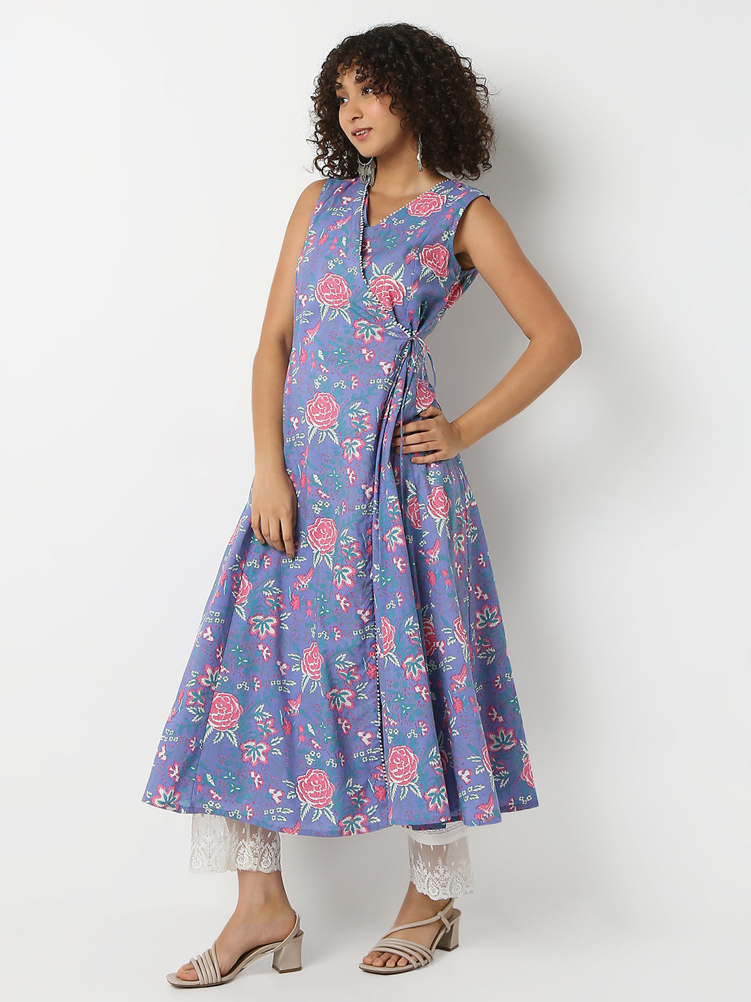 Printed V-Neck Sleeveless Kurta