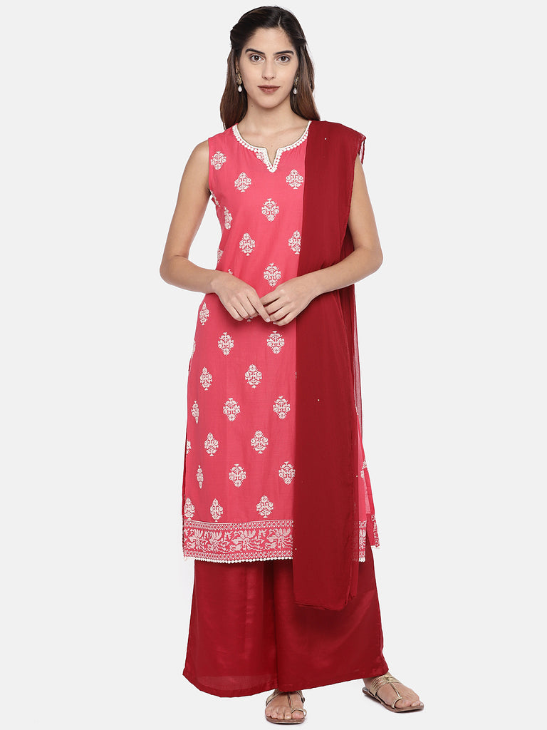 Women Regular Sleeveless Fuchsia Skd