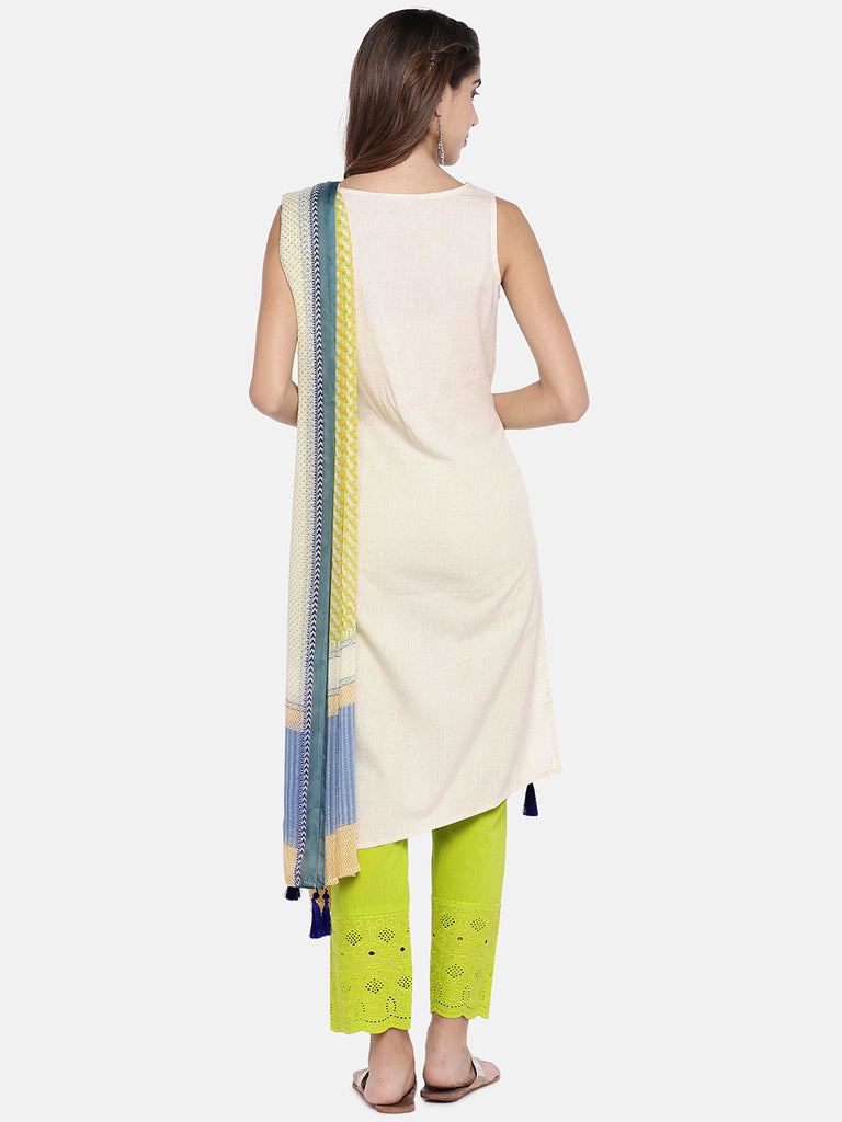 Women Regular Sleeveless Off White Skd