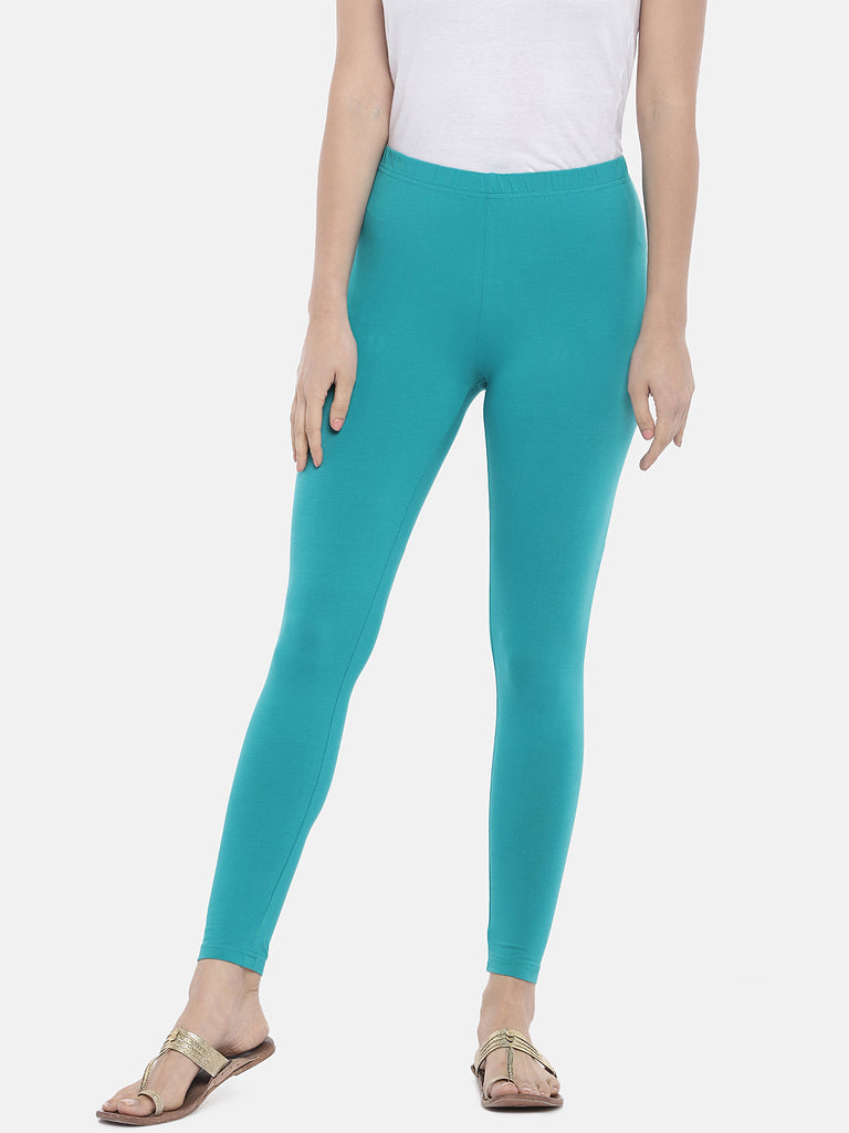 Core Women Aqua Knit Legging