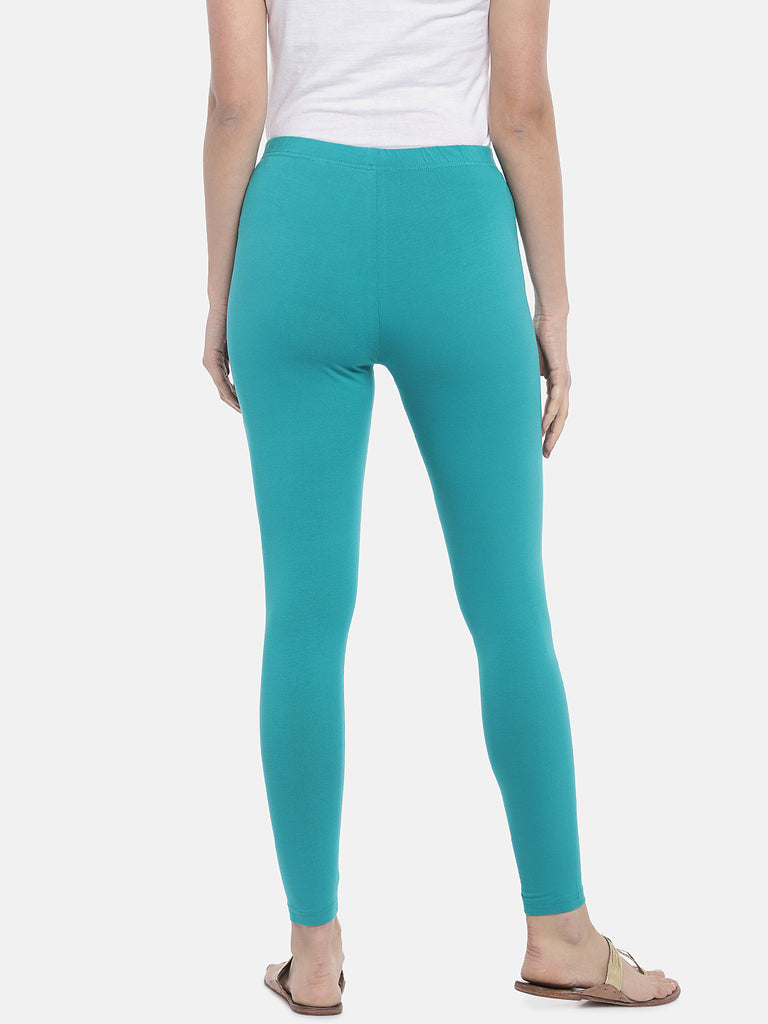 Core Women Aqua Knit Legging