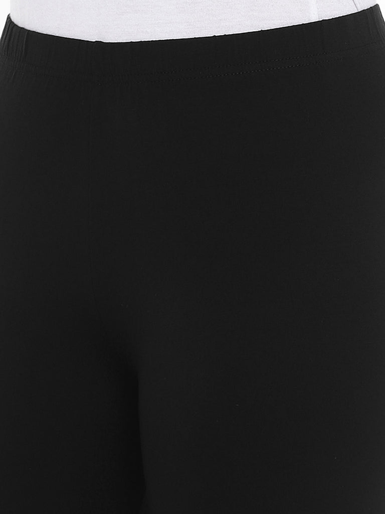 Core Women Black Knit Legging