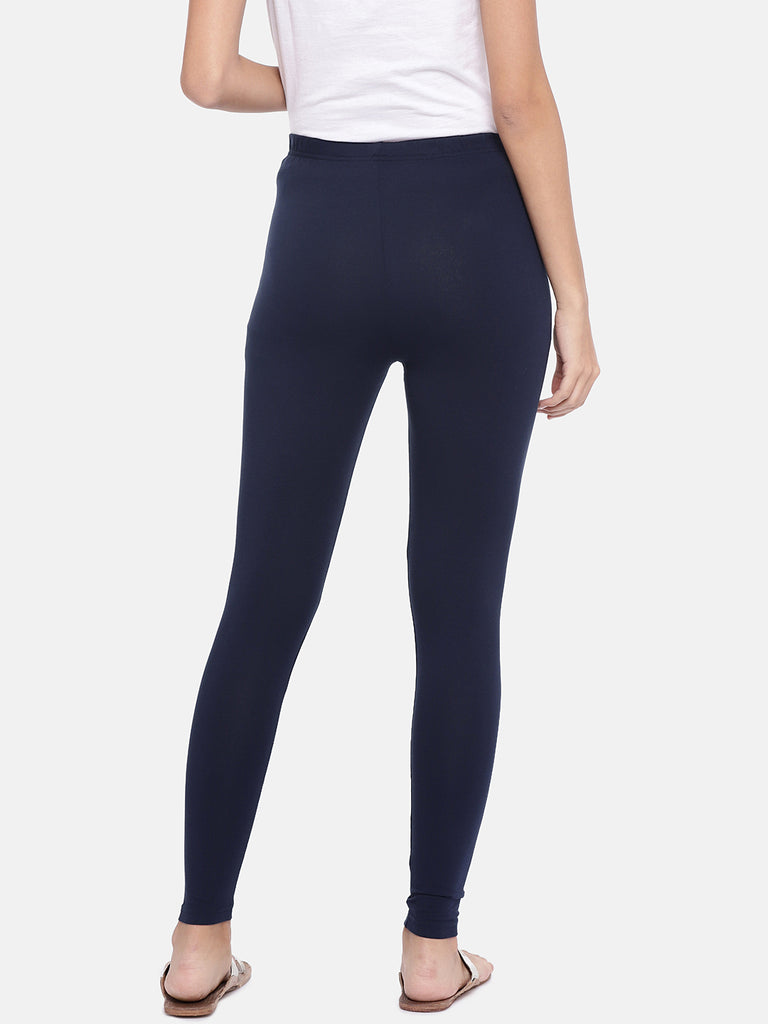 Core Women Navy Knit Legging