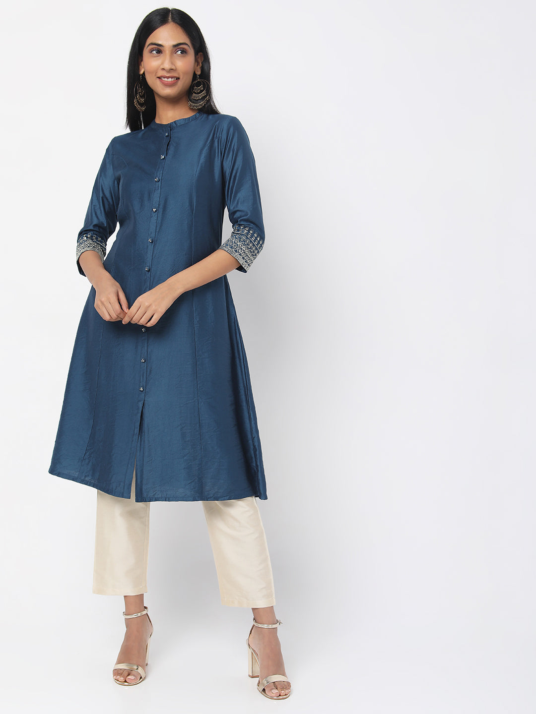 Women's Blue Gadhwaal Solid Kurta