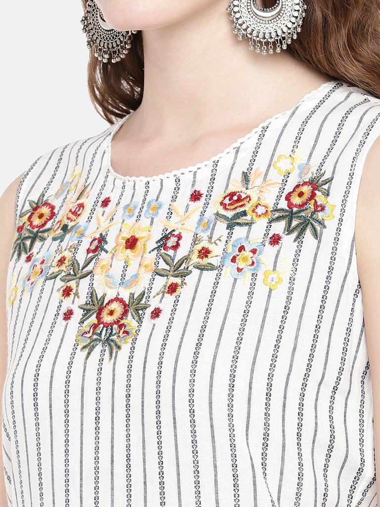Women Straight Sleeveless White Kurta