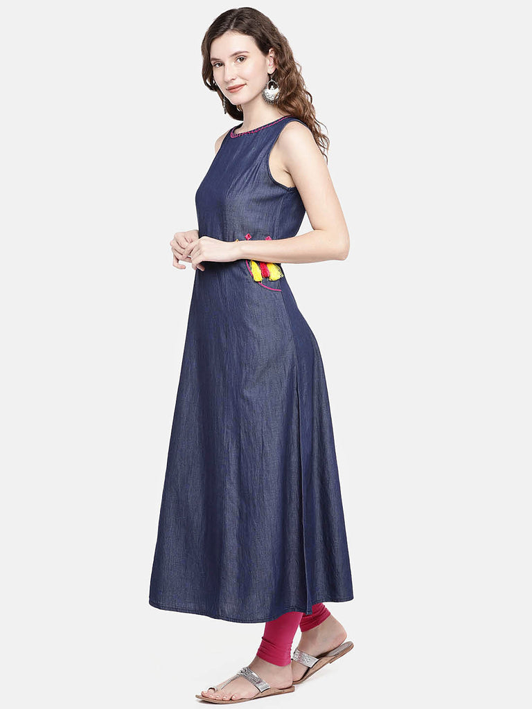 Women Flared Sleeveless Navy Kurta