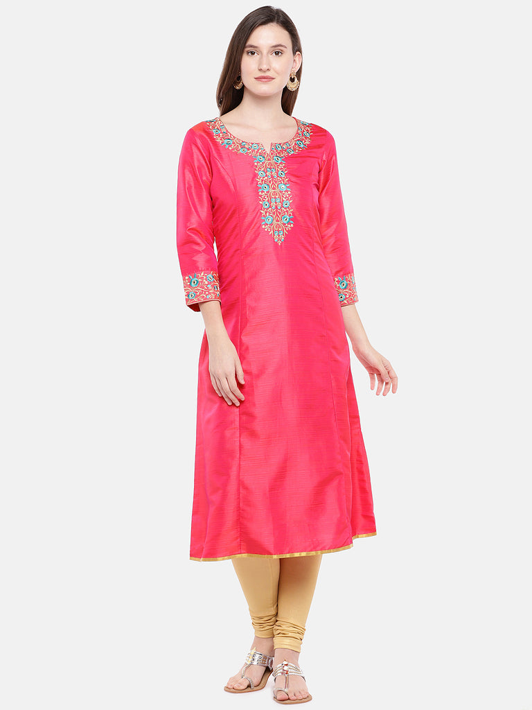 Women Straight Three-Fourth Pink Kurta