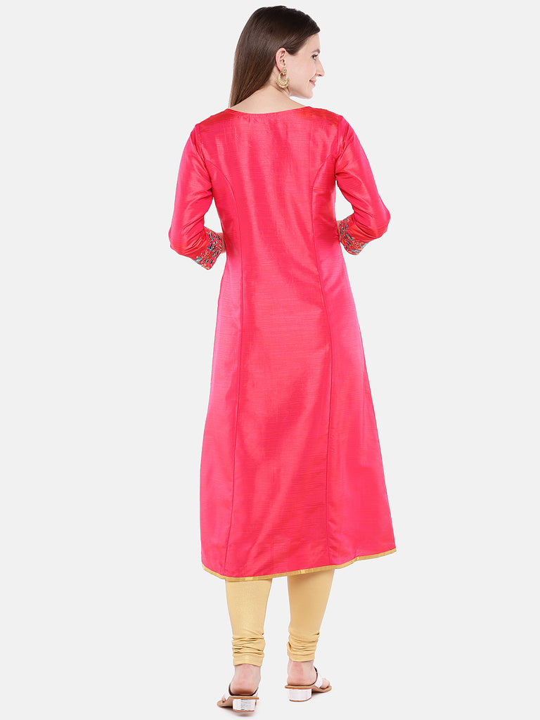 Women Straight Three-Fourth Pink Kurta