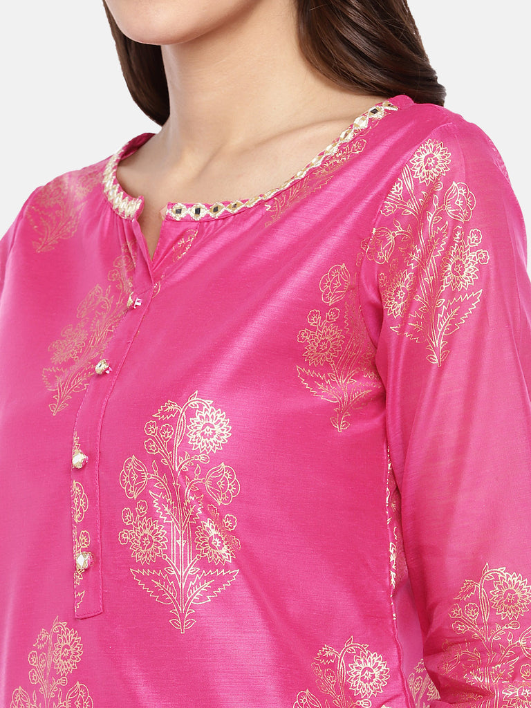 Women Stright Three-Fourth Magenta Kurta