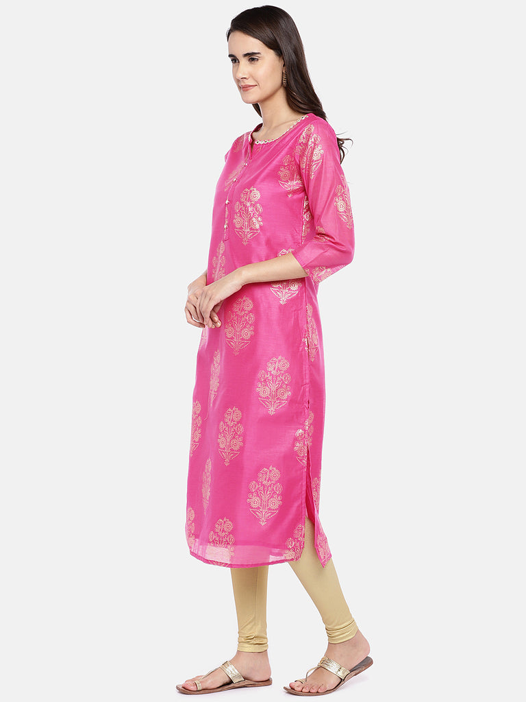 Women Stright Three-Fourth Magenta Kurta
