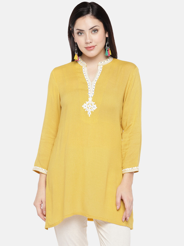 Women Straight Sleeveless Yellow Tunic