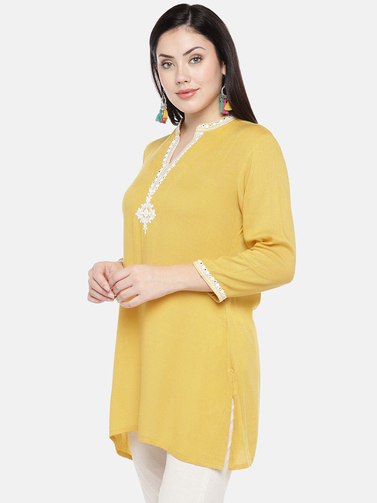 Women Straight Sleeveless Yellow Tunic