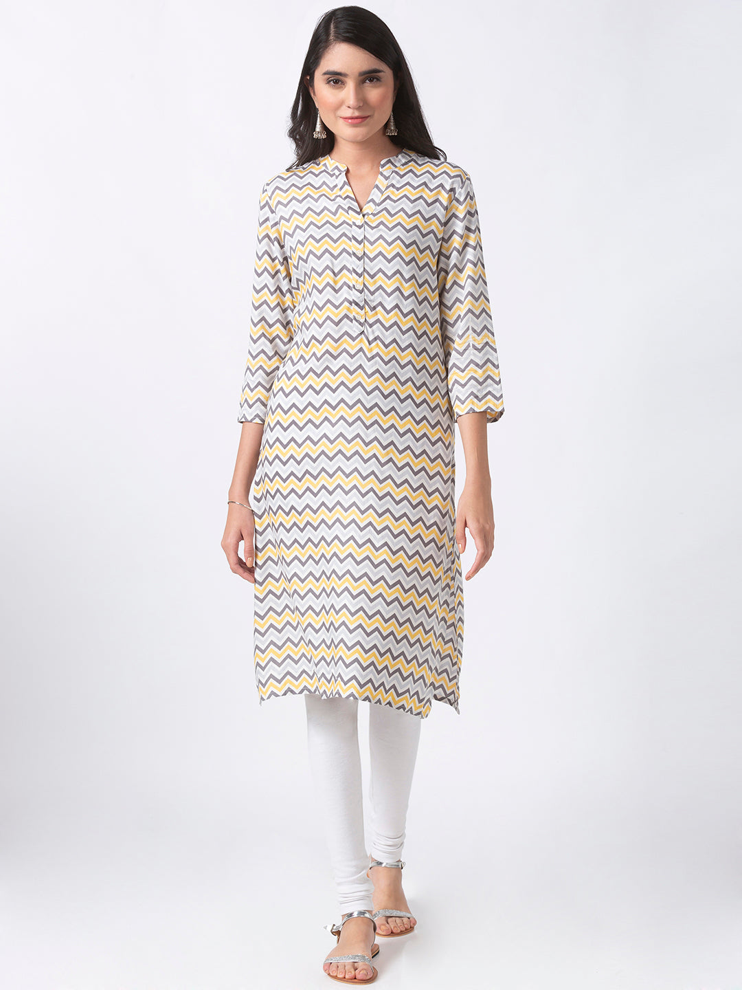 Women Straight Three-Fourth Grey Kurta