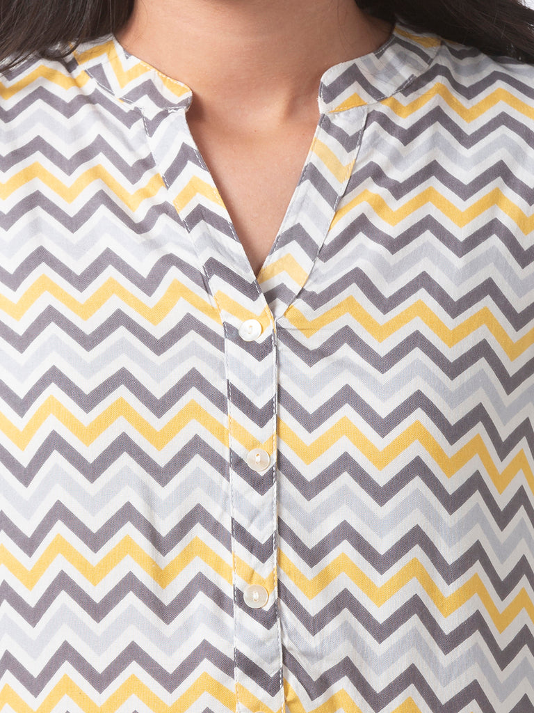 Women Straight Three-Fourth Grey Kurta