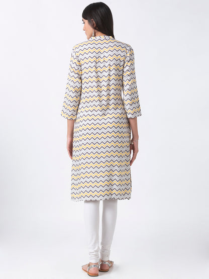 Women Straight Three-Fourth Grey Kurta