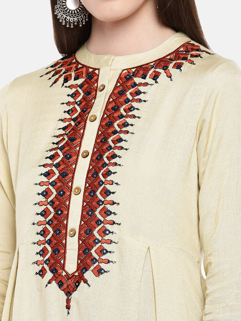 Women A Line Three-Fourth Ecru Kurta