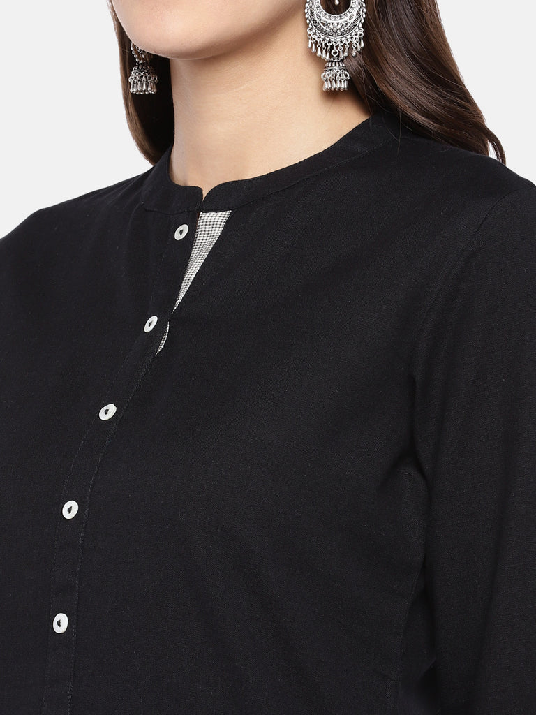 Women A Line Three-Fourth Black Kurta