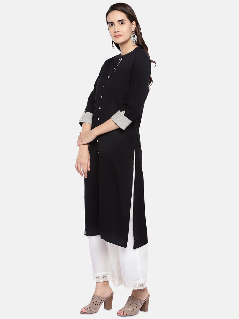 Women A Line Three-Fourth Black Kurta
