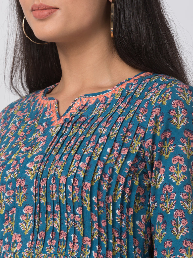 Women Flared Three-Fourth Teal Kurta