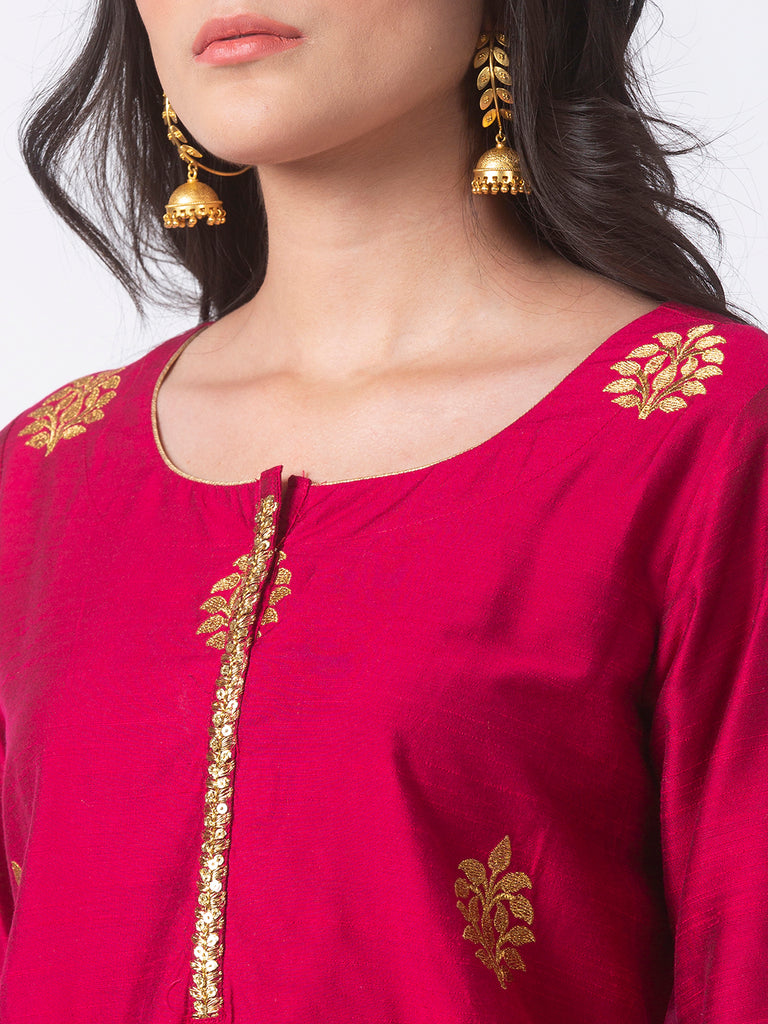 Women Straight Three-Fourth Magenta Kurta